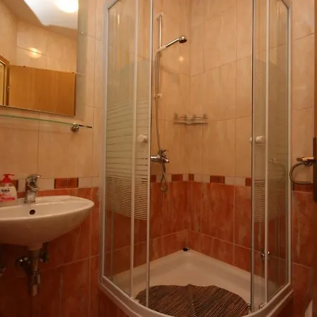 With A Parking Space - 6720 아파트 마카르스카