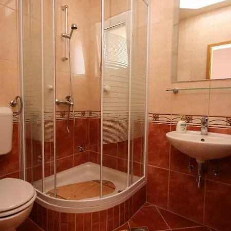 With A Parking Space - 6720