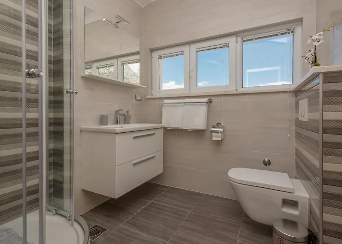 Apartment With A Parking Space - 6720