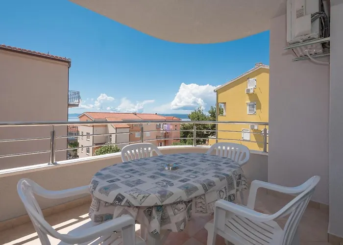 Apartment With A Parking Space - 6720 *