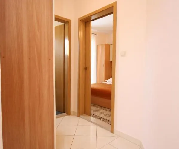 With A Parking Space - 6720 Apartman