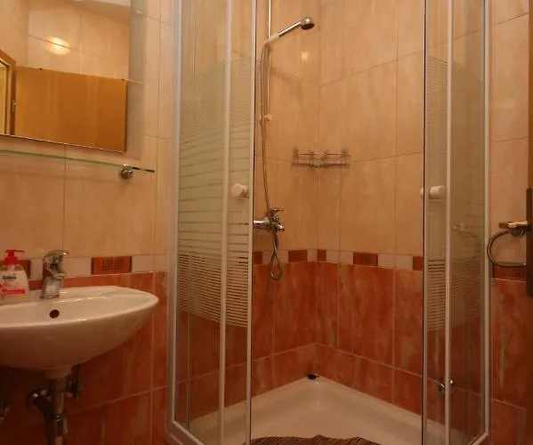 With A Parking Space - 6720 Apartman Makarska