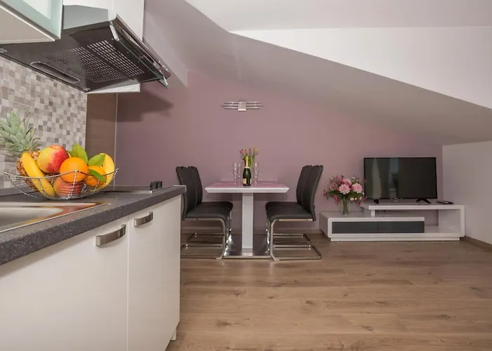 Apartment With A Parking Space - 6720