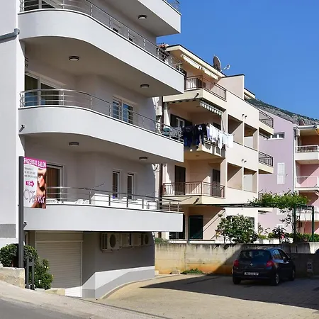 With A Parking Space - 6720 דירה *