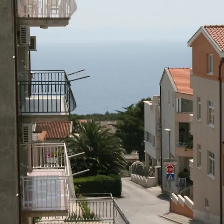 With A Parking Space - 6720 מאקרסקה