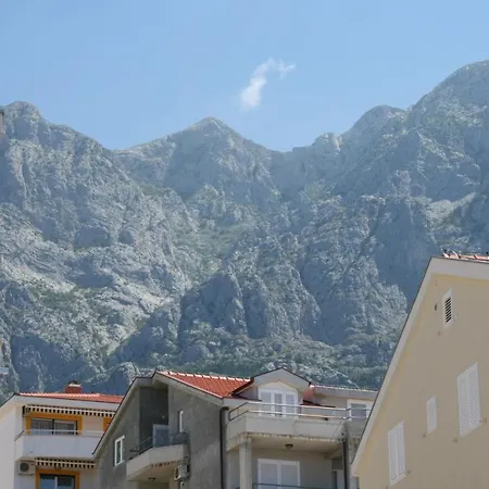 דירה With A Parking Space - 6720