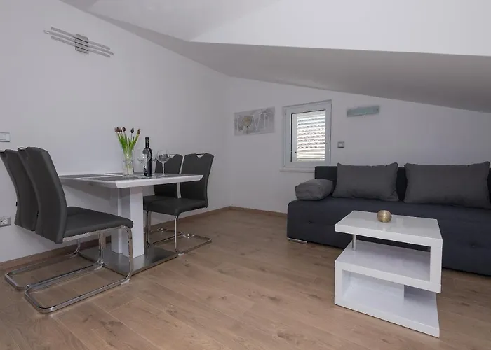 With A Parking Space - 6720 Daire *